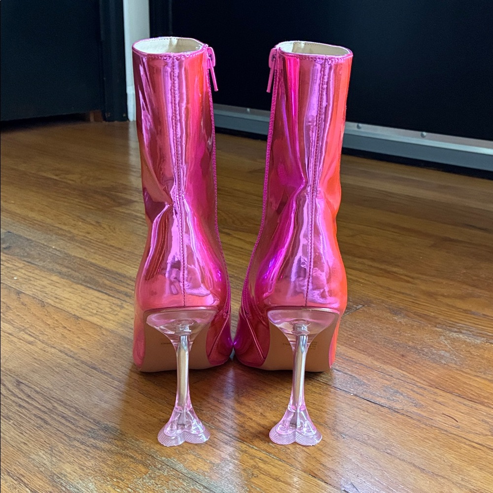 Metallic Hot Pink Heeled Boots w Pointy Toes - Picture 5 of 7